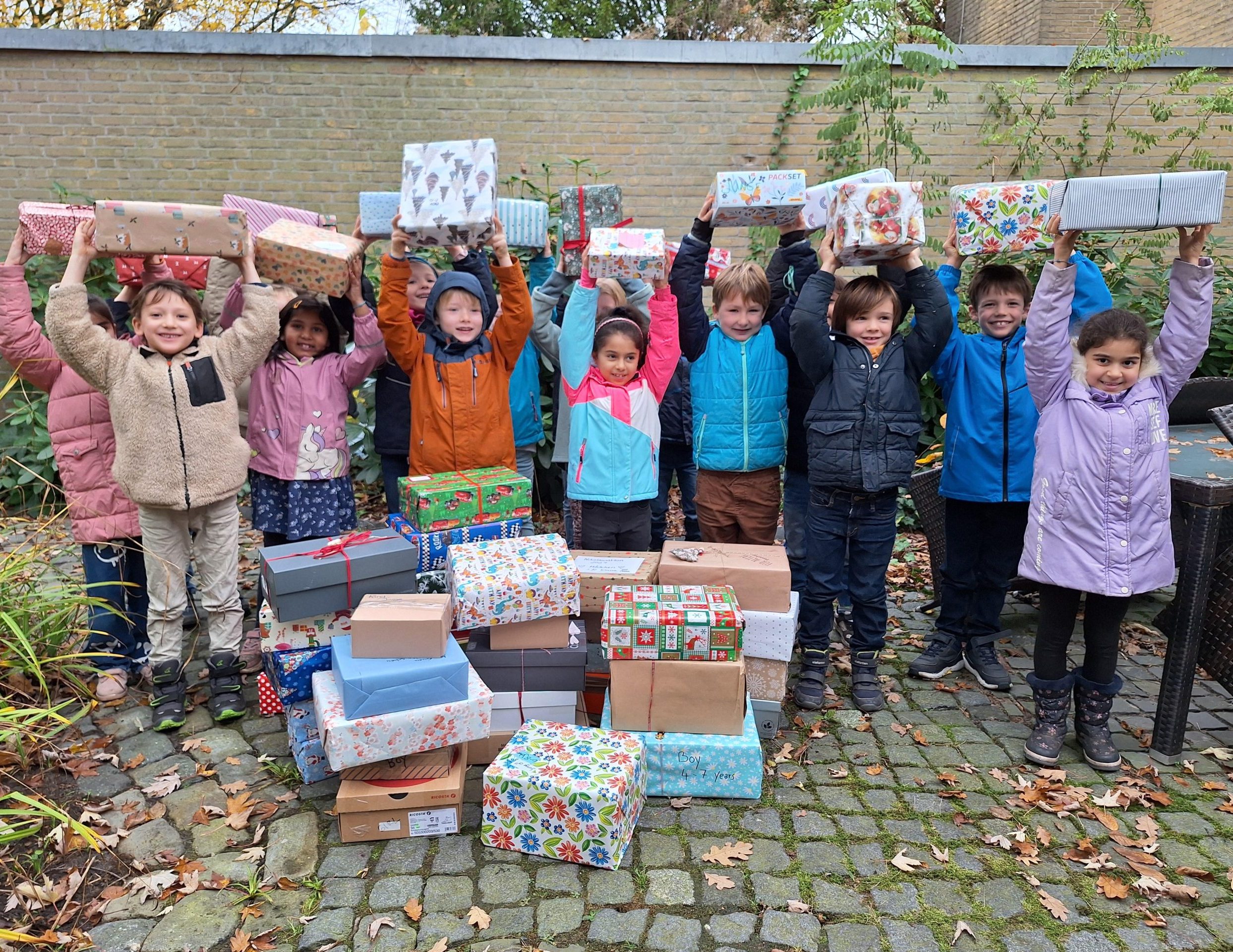 Weihnachtspäckchen-Aktion für Rumänien